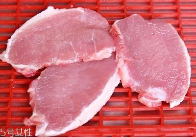 新鲜猪肉怎么挑选与处理才干净