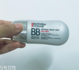 男士bb霜能直接涂脸吗 男士bb霜用前涂什么好