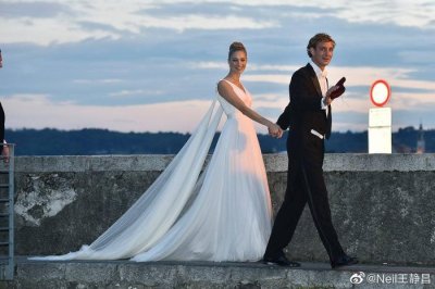 ​摩纳哥皮埃尔王子的妻子Beatrice Borromeo……